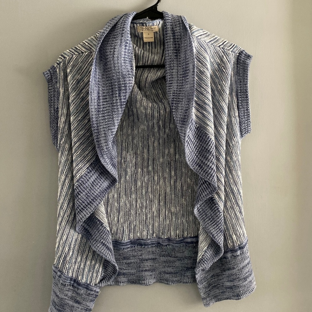 Short Sleeve Knit Cardigan